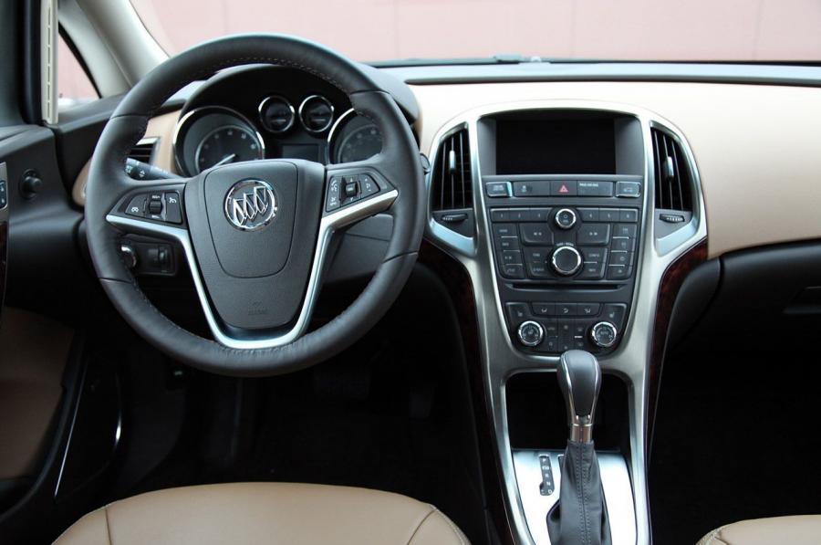  Buick Verano 2012 года  (фото 22 из 122)